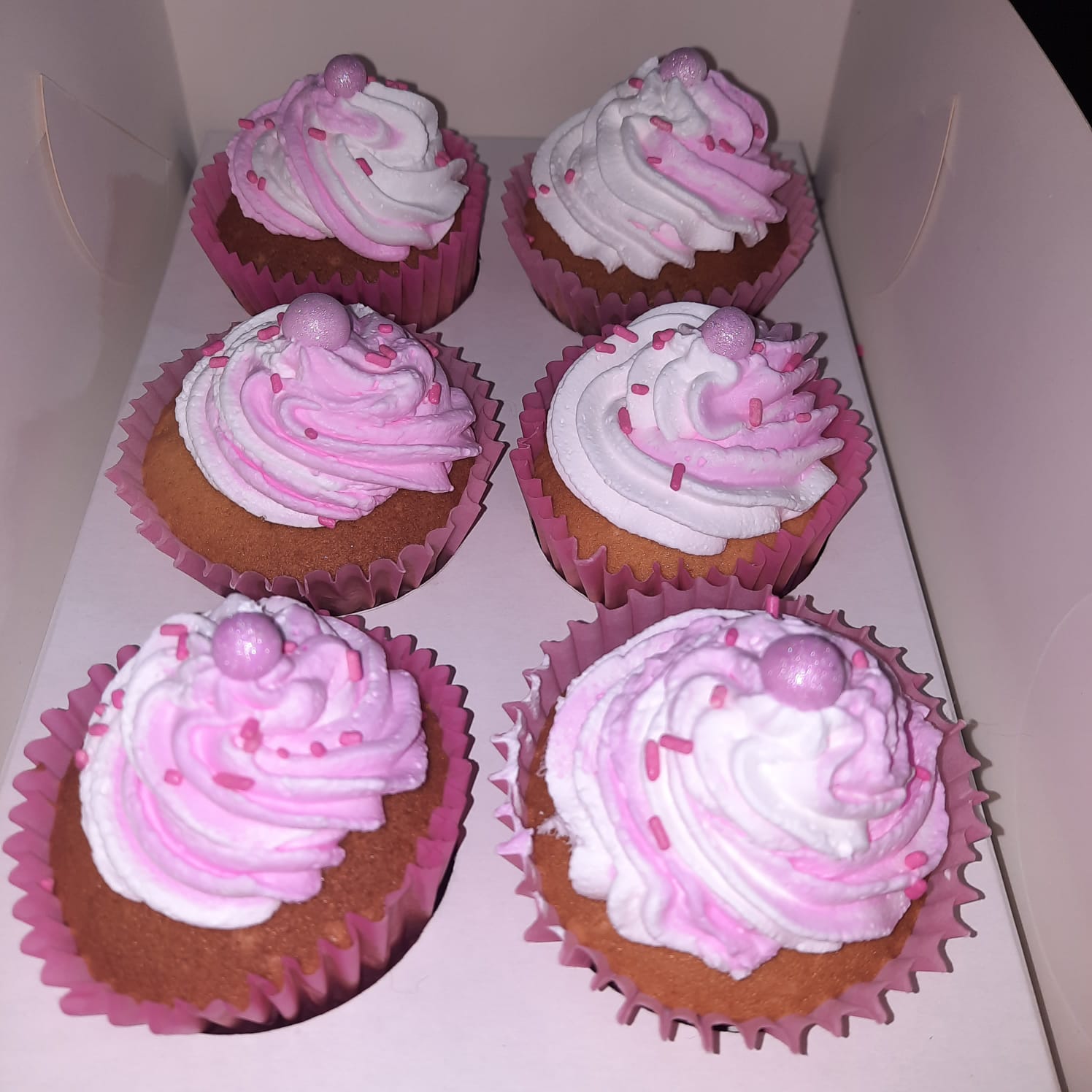 cupcakes con crema