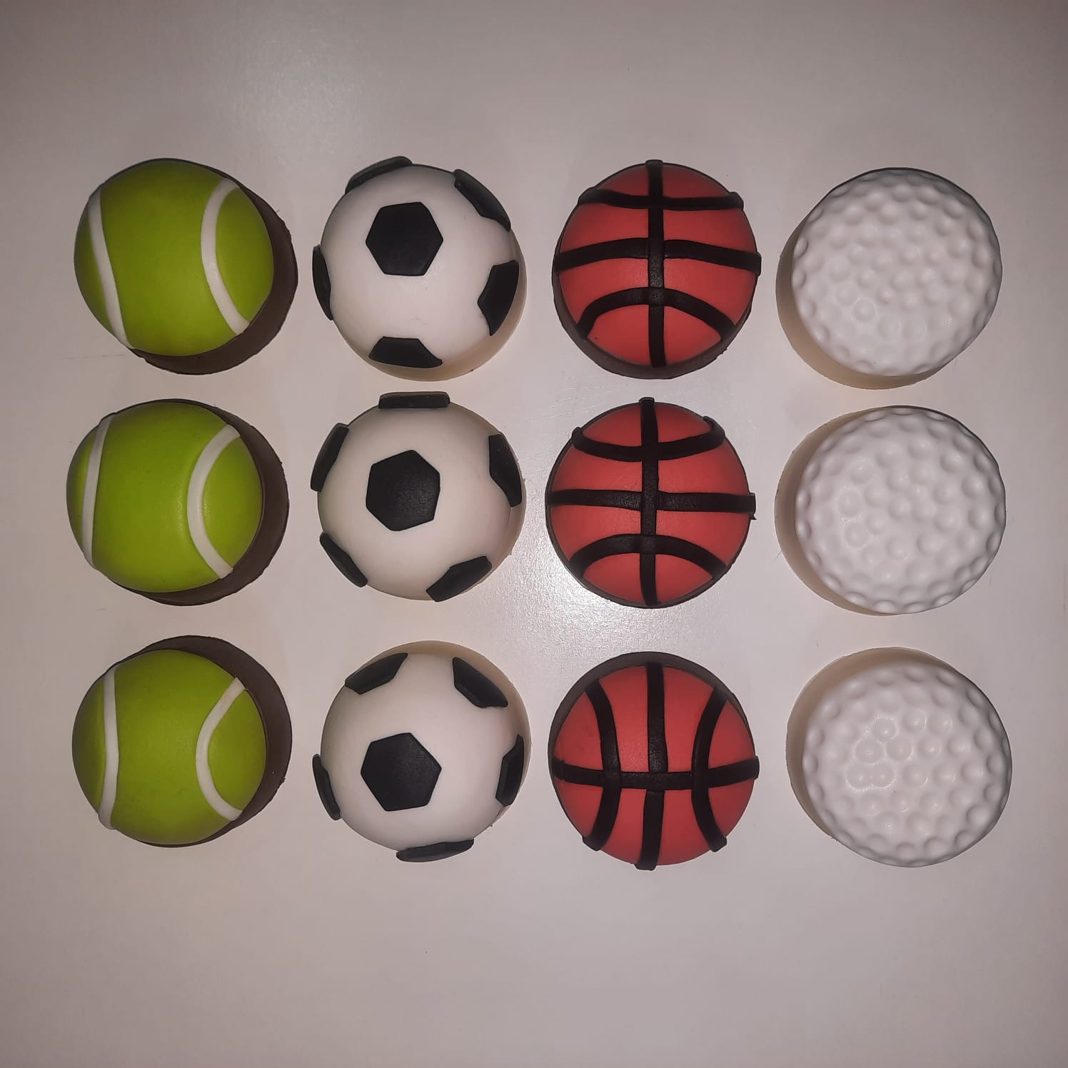 oreos con diseño de pelota