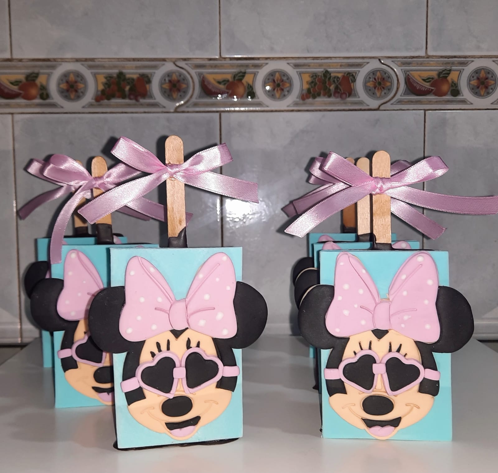 paletas de minie mouse